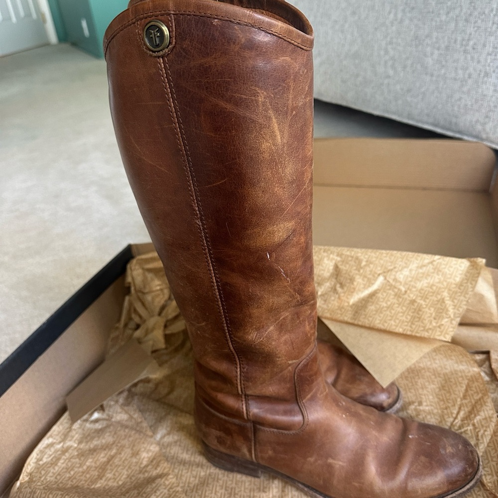 Melissa Button 2 Frye boots